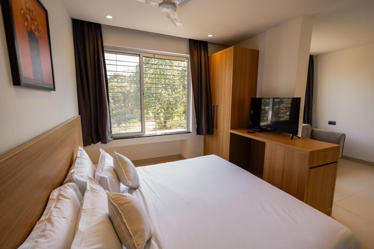 Mountain Shadow Resort Igatpuri Eksteriør bilde