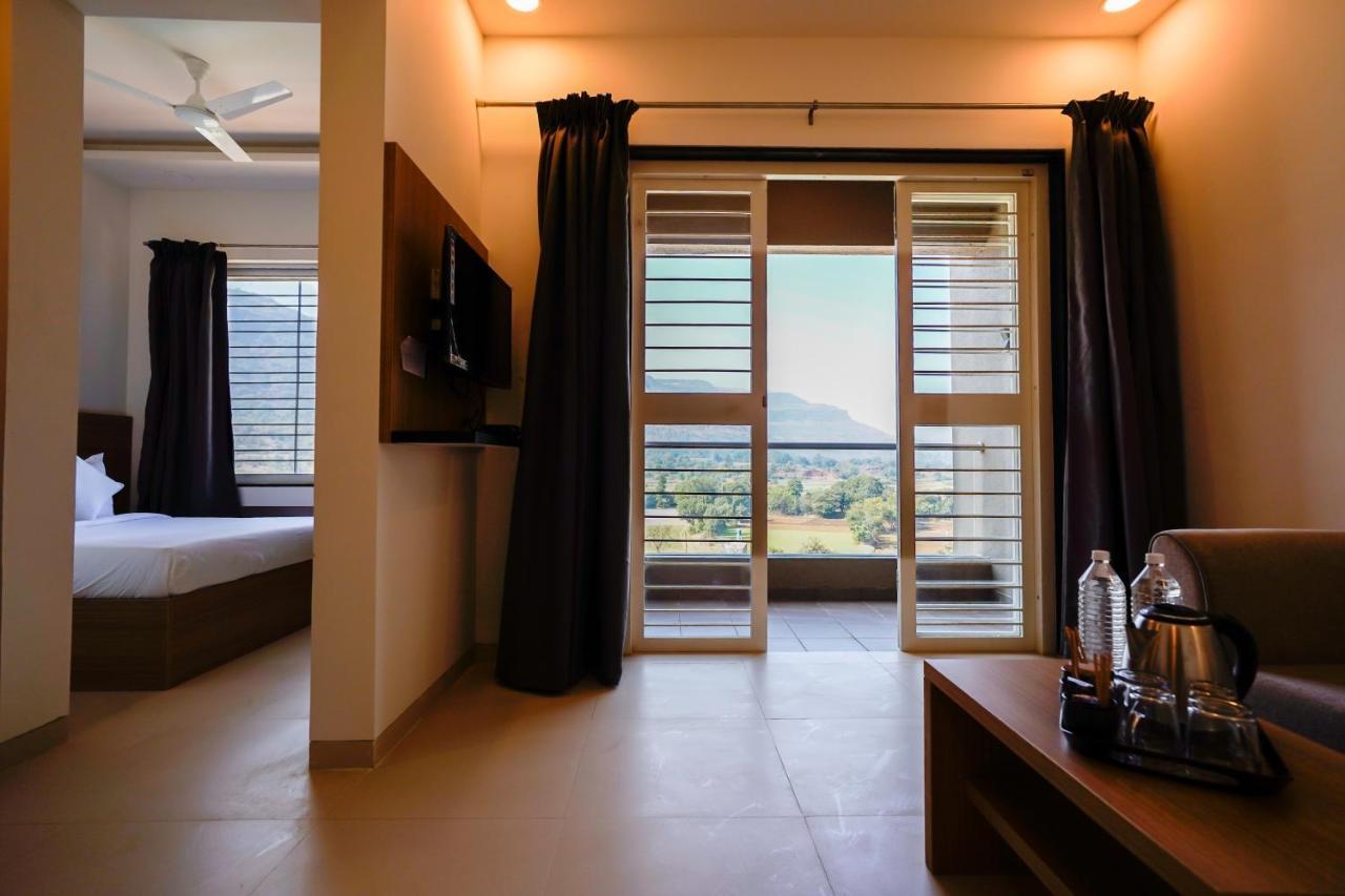 Mountain Shadow Resort Igatpuri Eksteriør bilde